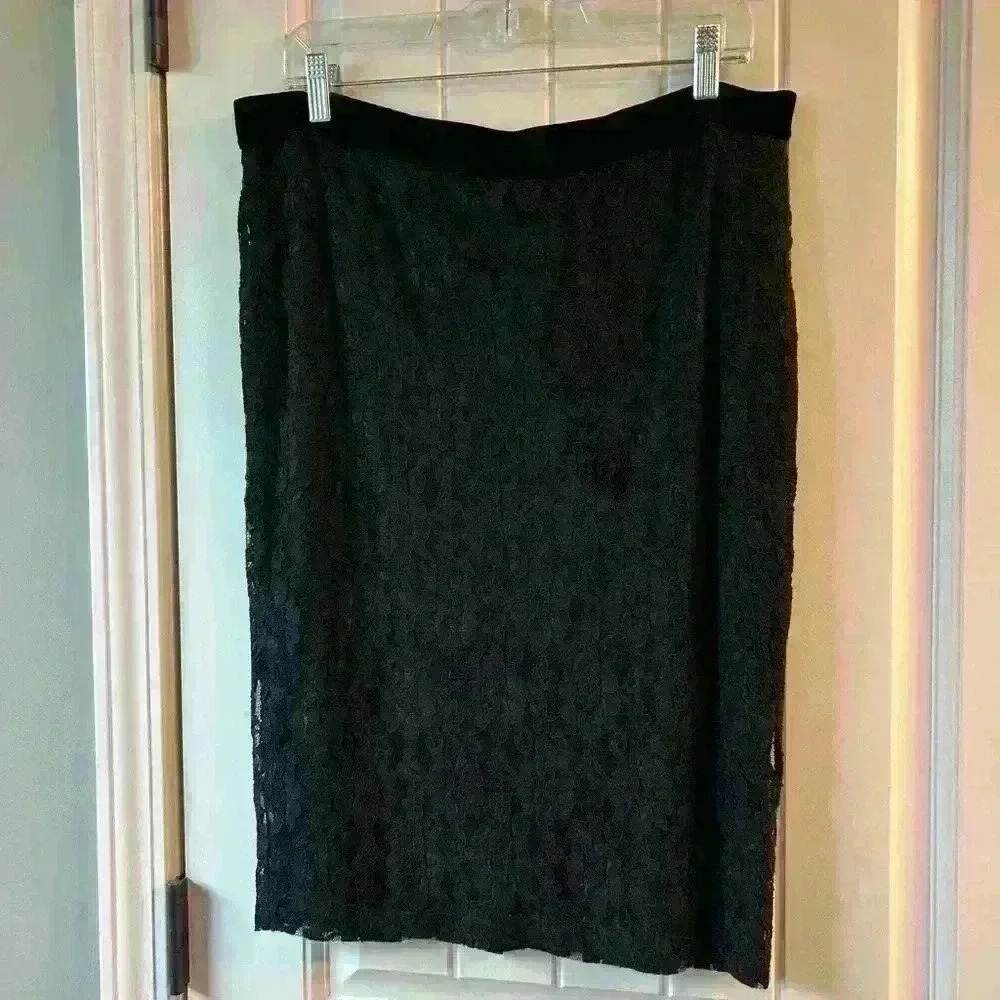 Nwt White + Warren Lace Pencil Skirt - image 2